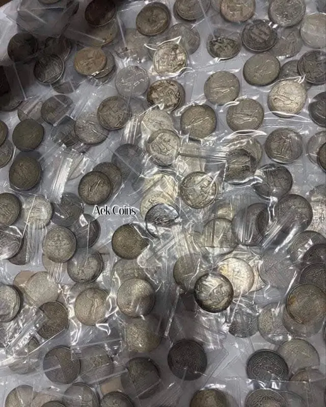 เหรียญเงินบรรจุซองพร้อมส่งต่อ